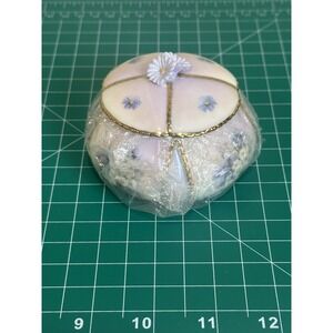 Ardleigh Elliott: Lena Liu's Garden Treasures: ASTERS Musical‎ Trinket Box